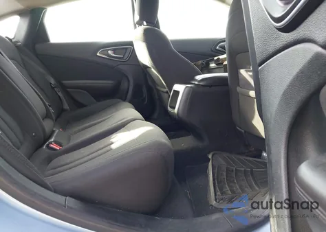 2015 Chrysler 200 Limited из США, поврежденный, VIN 1C3CCCAB4FN701632